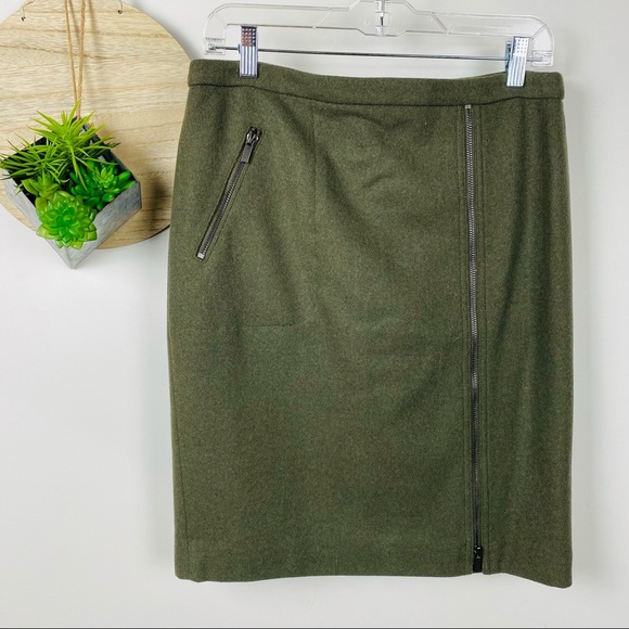 J. Crew Wool Asymmetric Zip Pencil Skirt  Size 8 - Picture 2 of 5